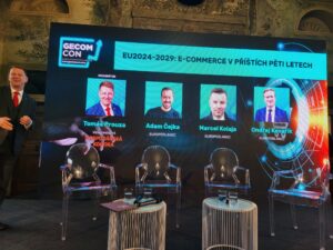 692ff4aa-d7d9-461b-8fdb-5941e7d6c5ef